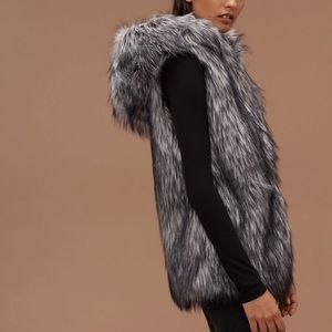 Aritzia Talula | Ovid Vest - Faux Fur Vest
